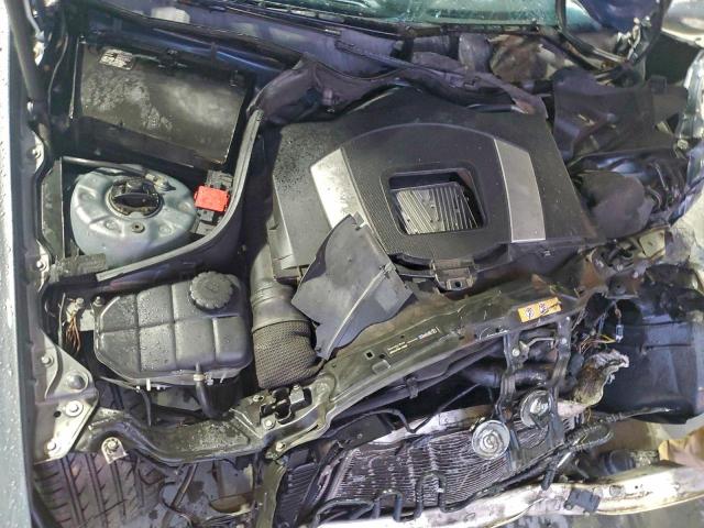 Mercedes-Benz C-Class 230 Image 11