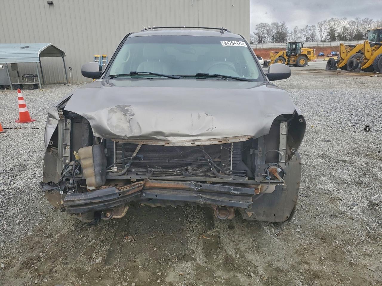 GMC Yukon K1500 Image 11