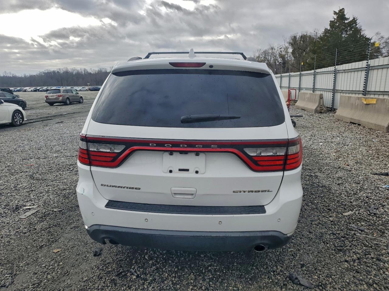 Dodge Durango Citadel Image 3