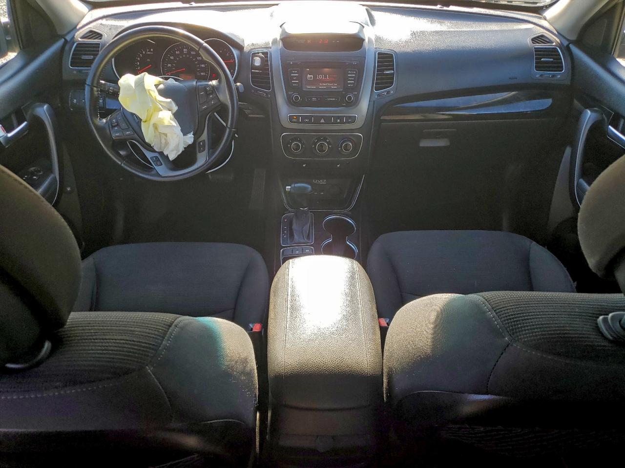 Kia Sorento Lx Image 8