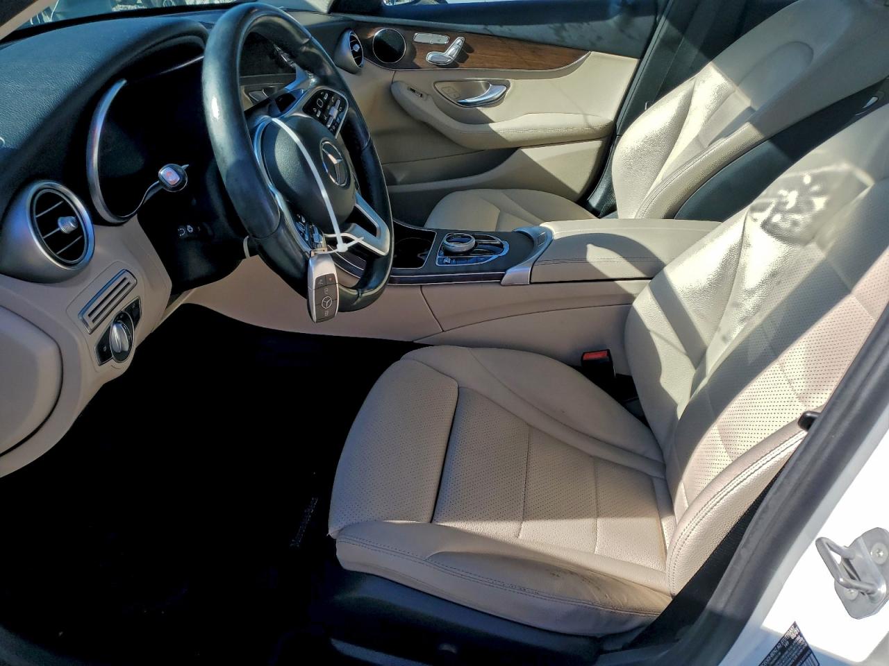 Mercedes-Benz C-Class 300 4matic Image 6