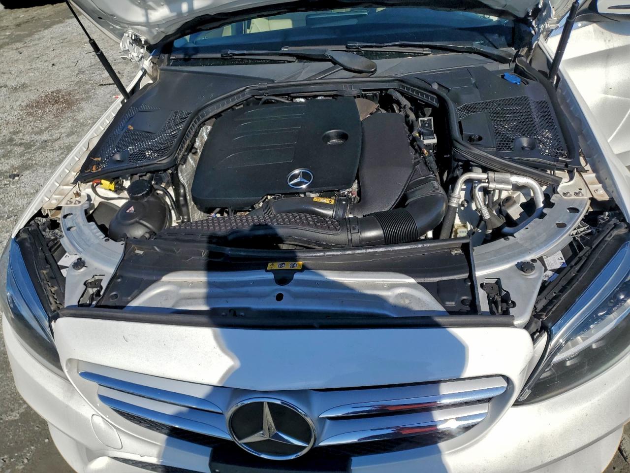 Mercedes-Benz C-Class 300 4matic Image 8