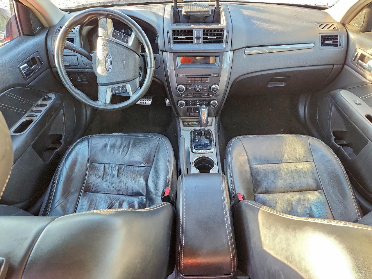 Ford Fusion Sport Image 9