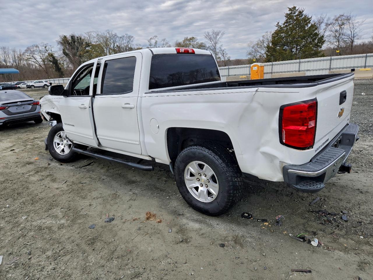 Chevrolet Silverado C1500 Lt Image 4