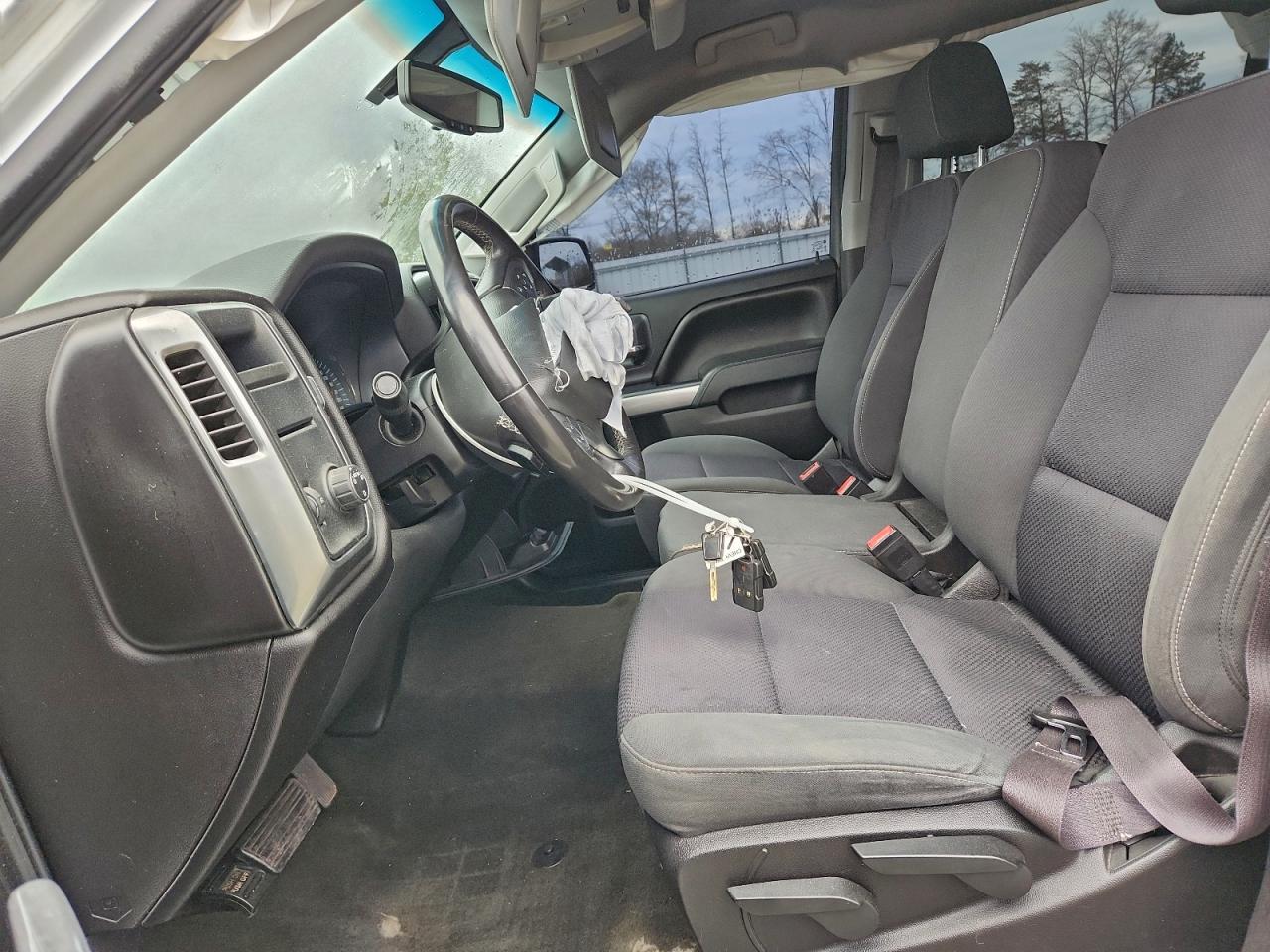 Chevrolet Silverado C1500 Lt Image 12