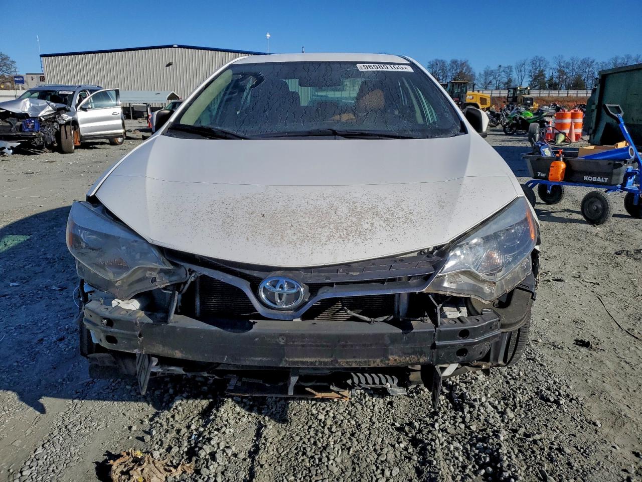 Toyota Corolla L Image 2