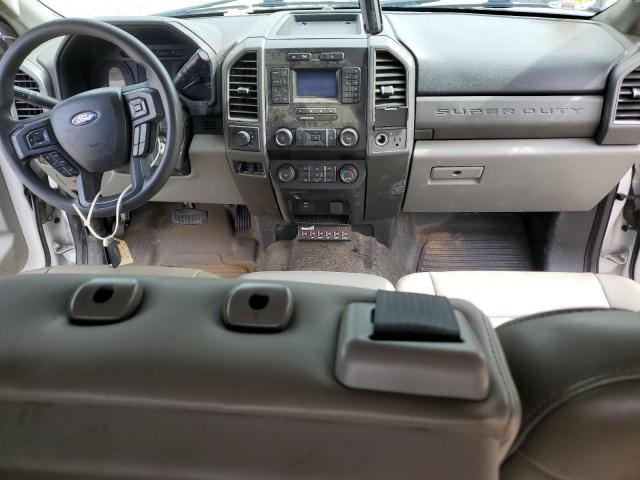 Ford F-550 Super Duty Image 8