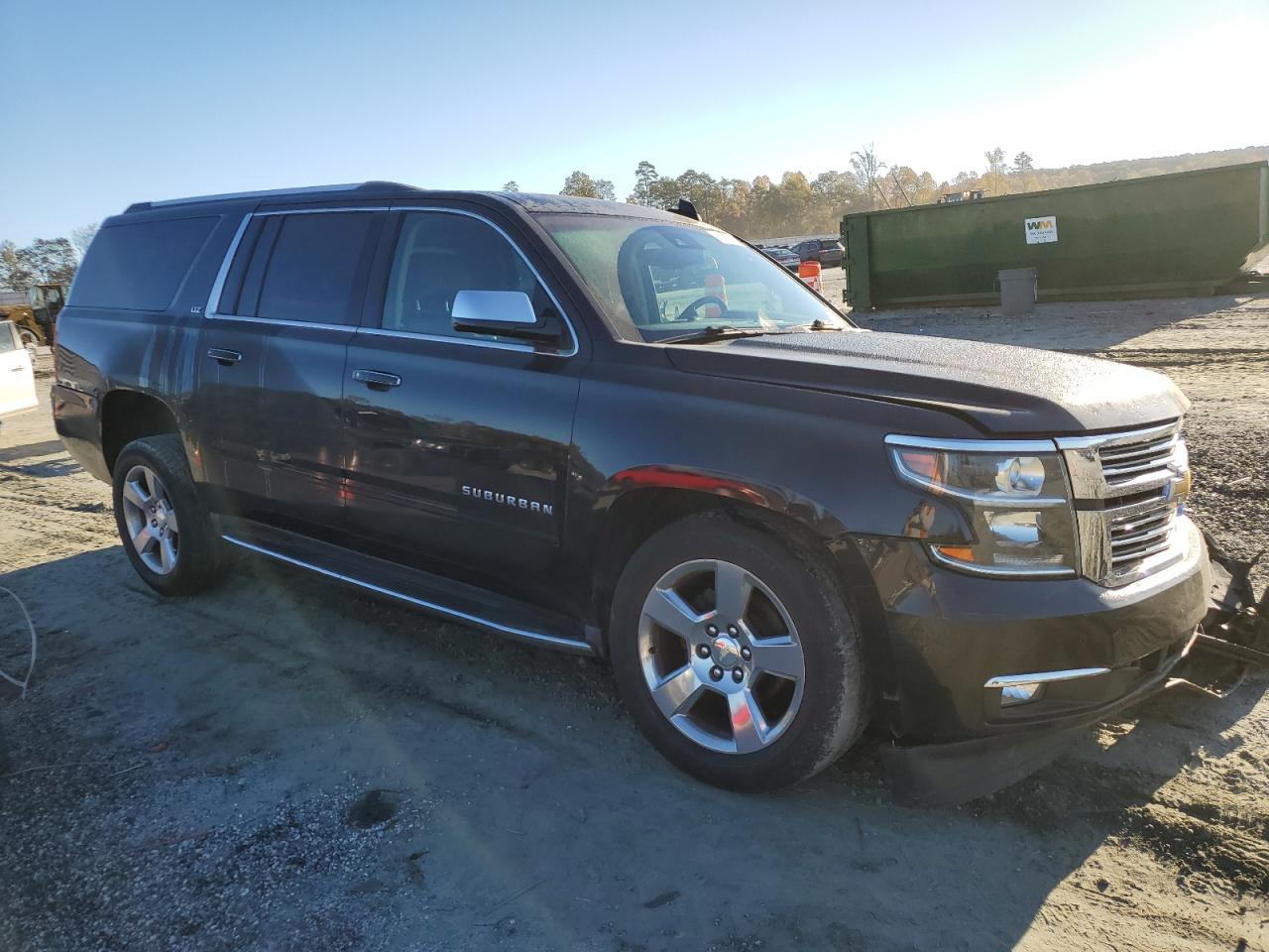 Chevrolet Suburban K1500 Ltz Image 12