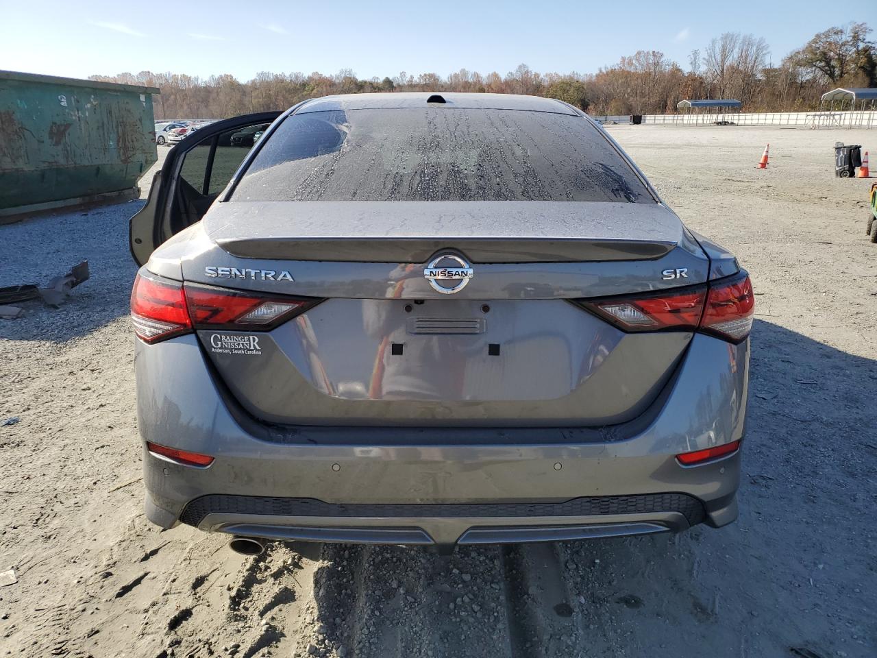 Nissan Sentra Sr Image 4