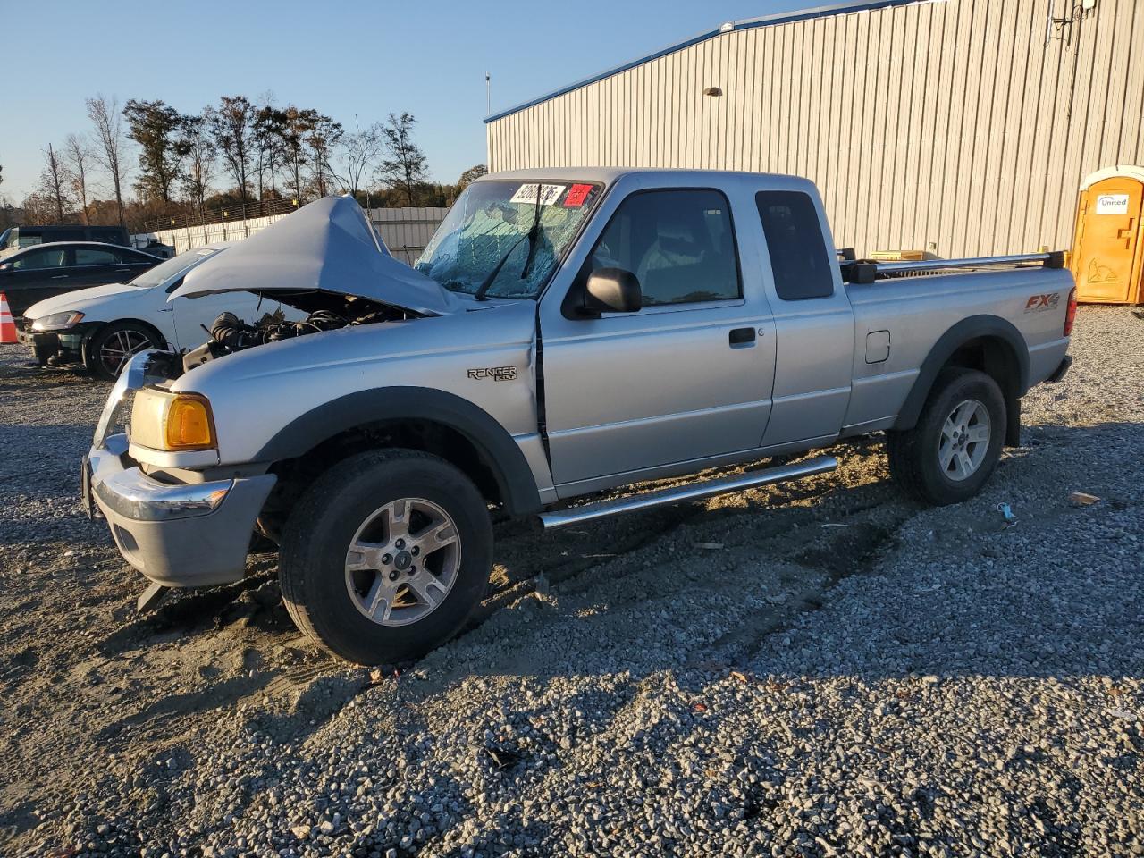 Ford Ranger Super Cab Image 1