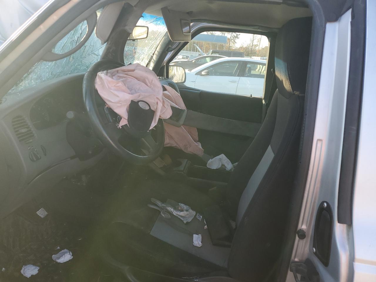 Ford Ranger Super Cab Image 6