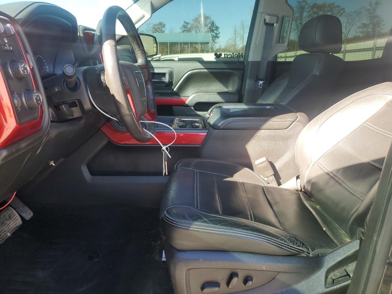 GMC Sierra K1500 Denali Image 8