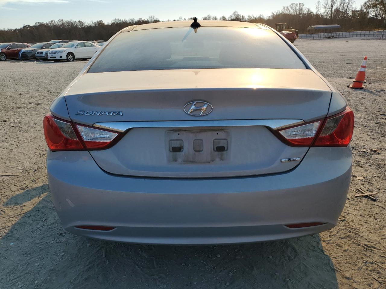 Hyundai SONATA Se Image 9