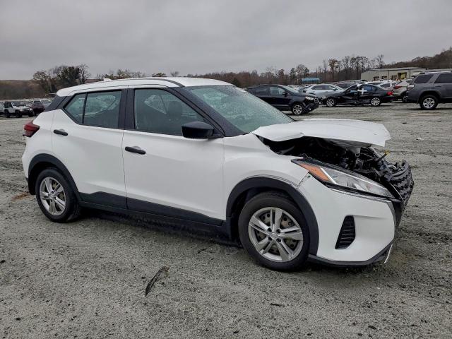 Nissan Kicks S Image 9