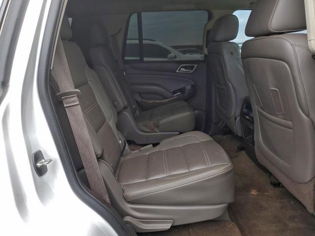 GMC Yukon Denali Image 8