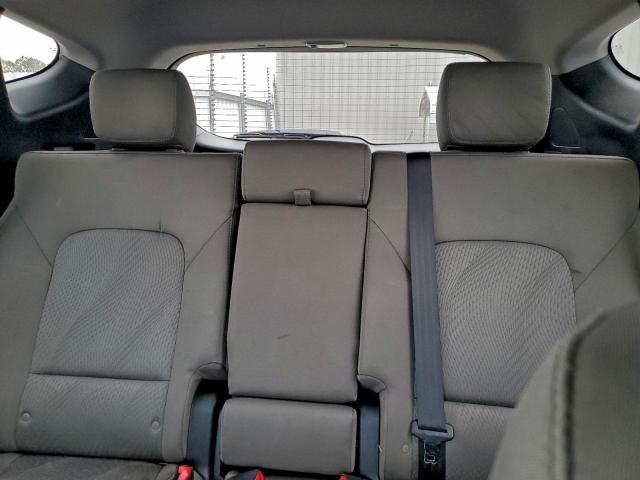 Hyundai SANTA FE Image 12