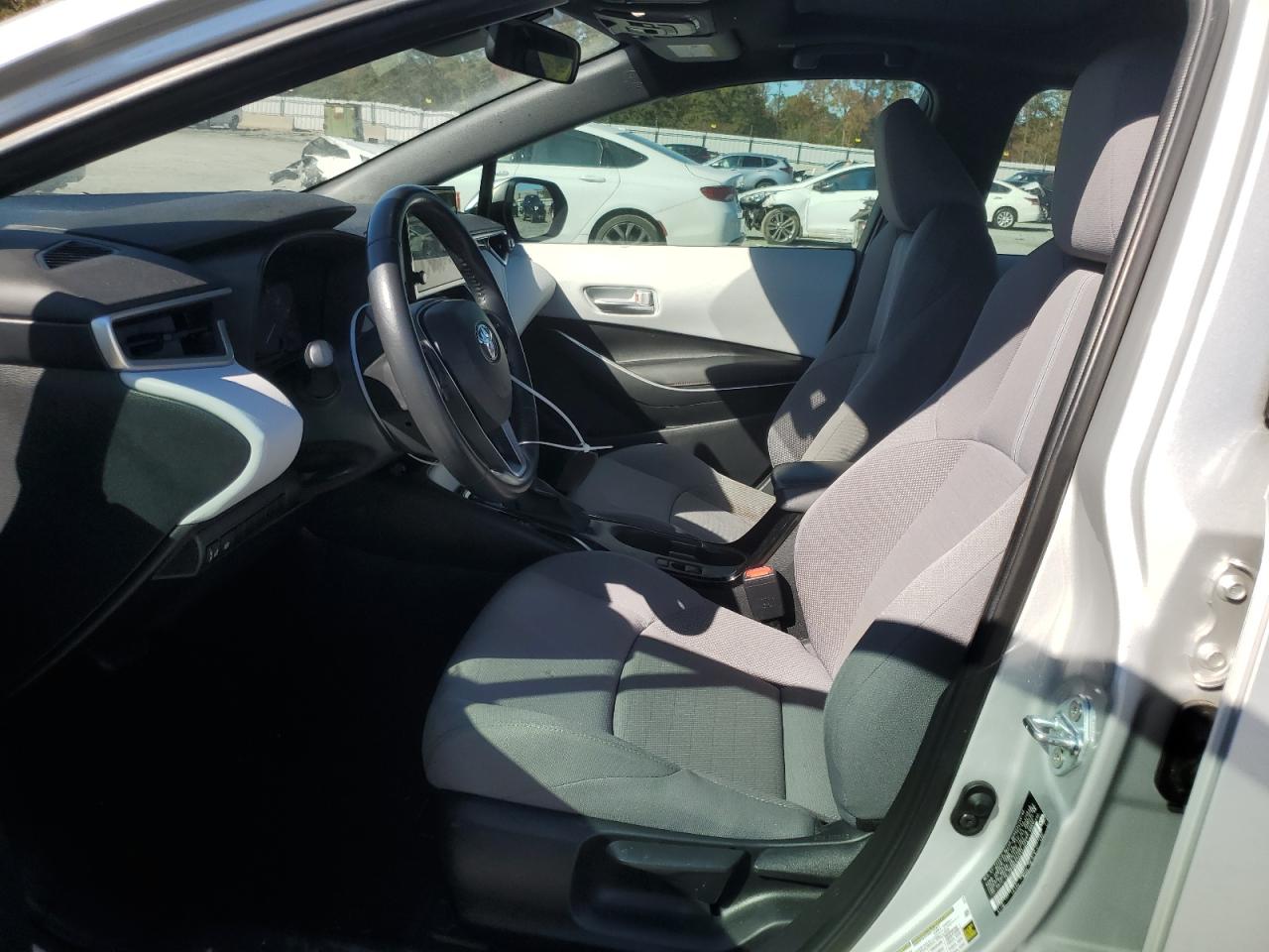 Toyota Corolla Se Image 12