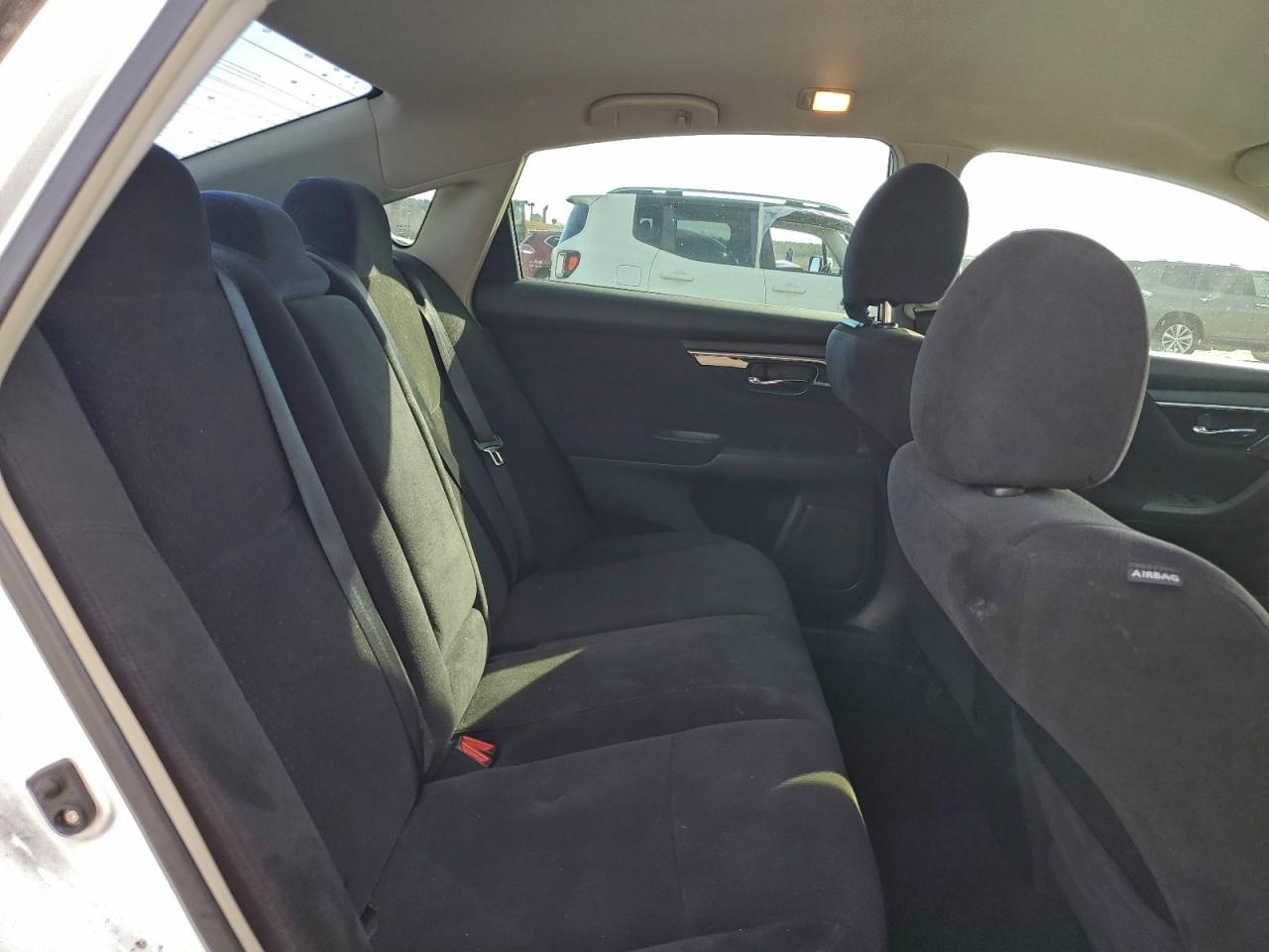 Nissan Altima 2.5 Image 3