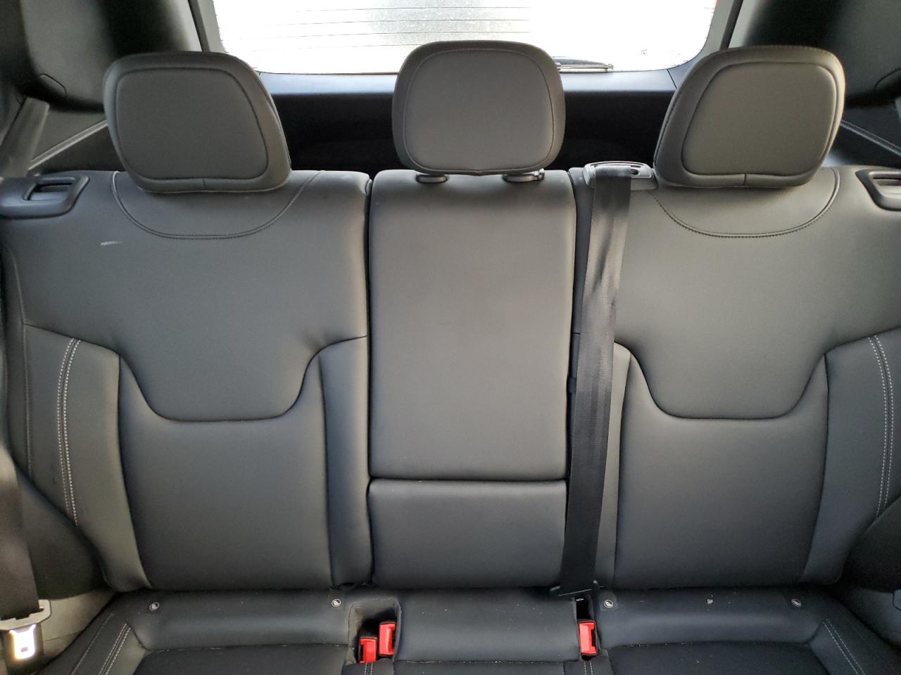 Jeep Renegade Limited Image 13