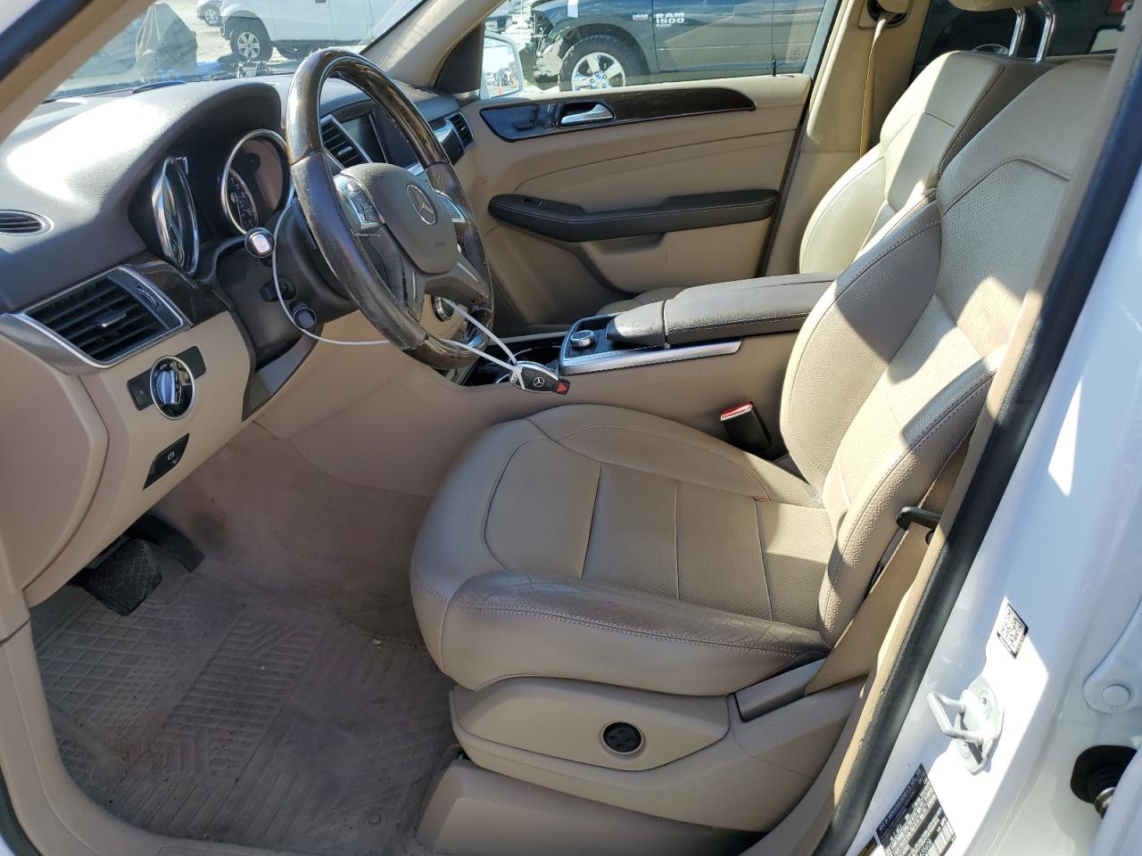 Mercedes-Benz M-Class 350 4matic Image 6