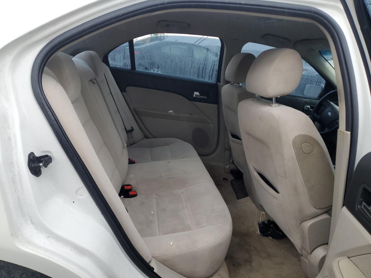 Ford Fusion Se Image 4