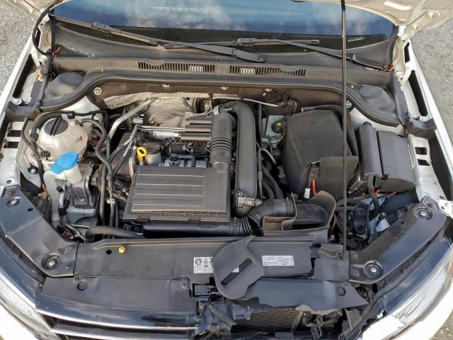 Volkswagen Jetta S Image 10