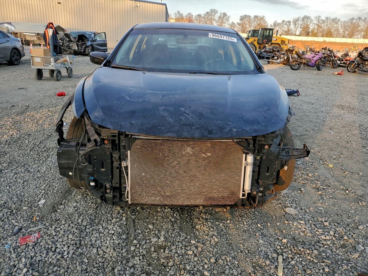 Nissan Altima 2.5 Image 12