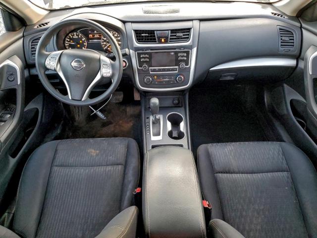 Nissan Altima 2.5 Image 7