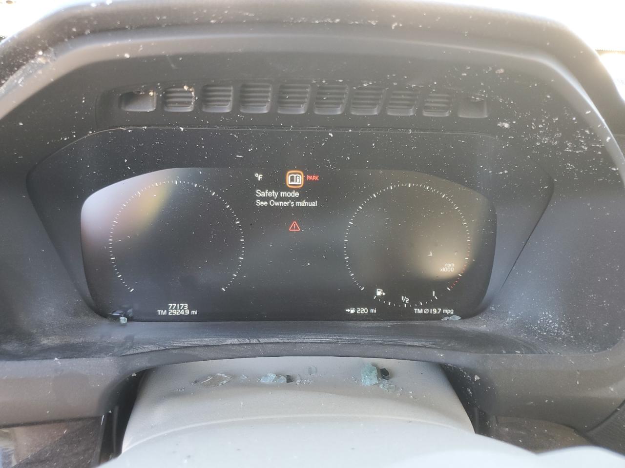 Volvo XC90 T6 Image 7