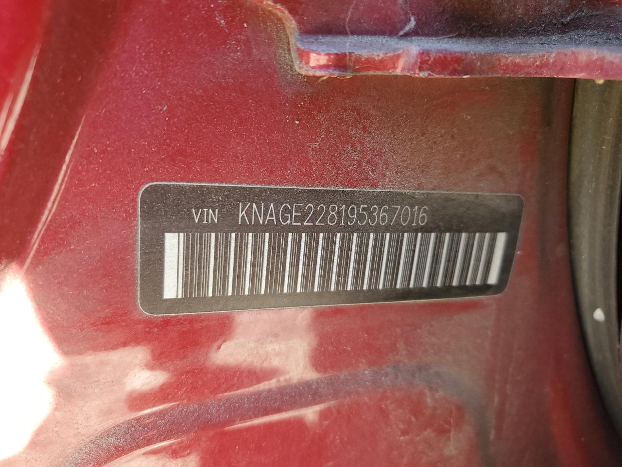 Kia Optima Lx Image 13