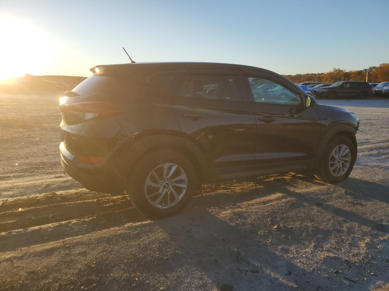 Hyundai TUCSON Se Image 3