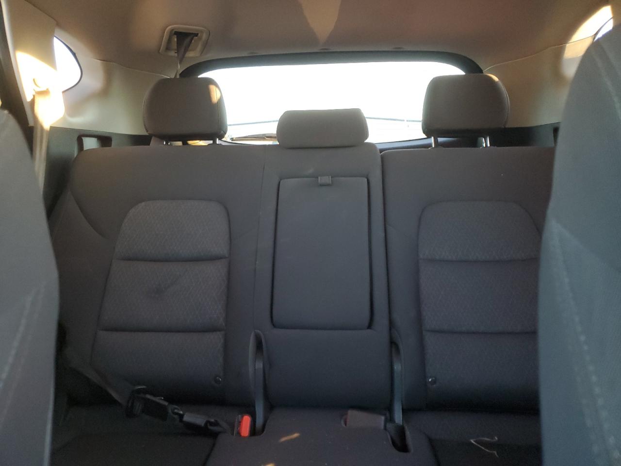 Hyundai TUCSON Se Image 10