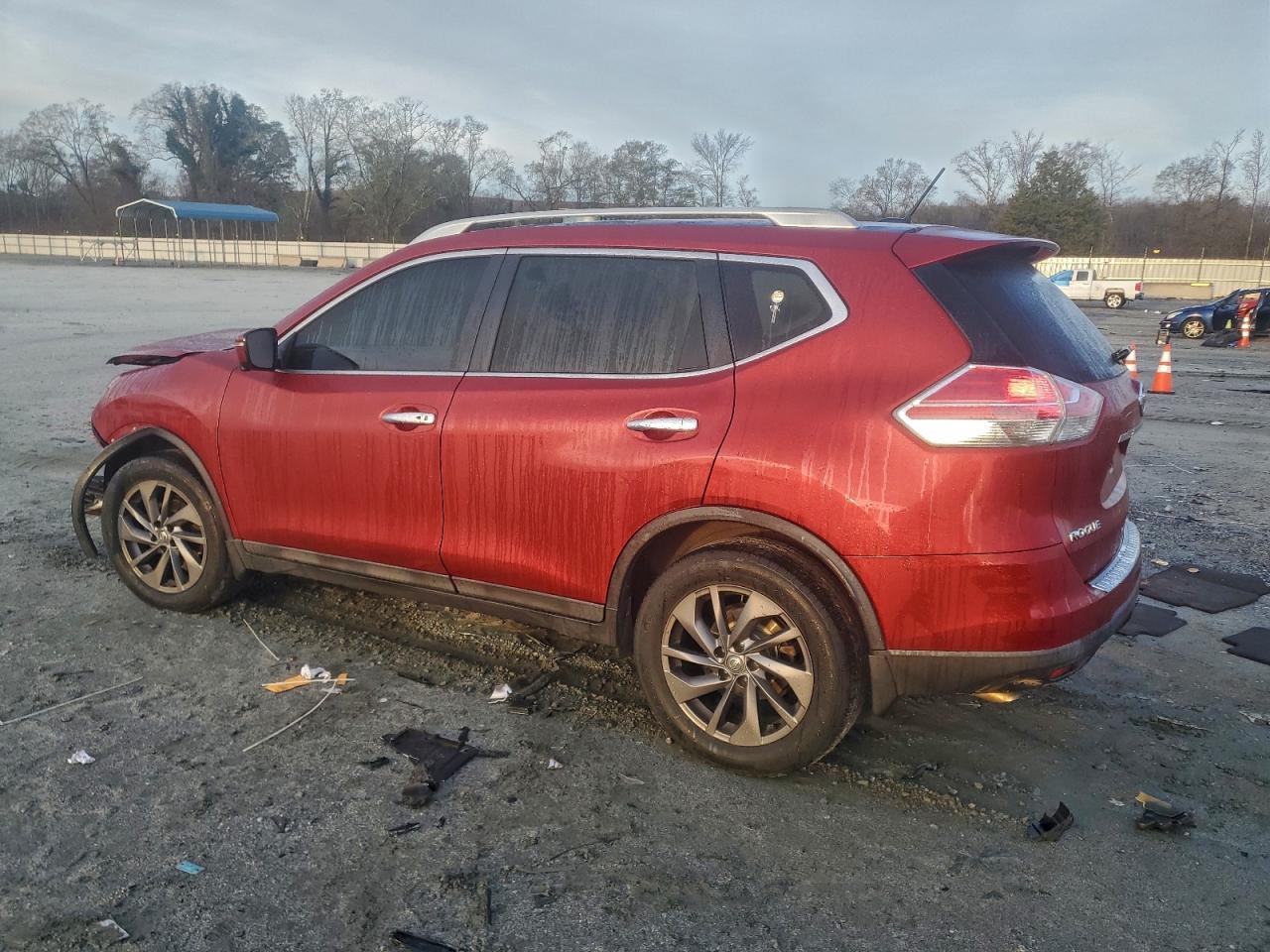 Nissan Rogue S Image 2
