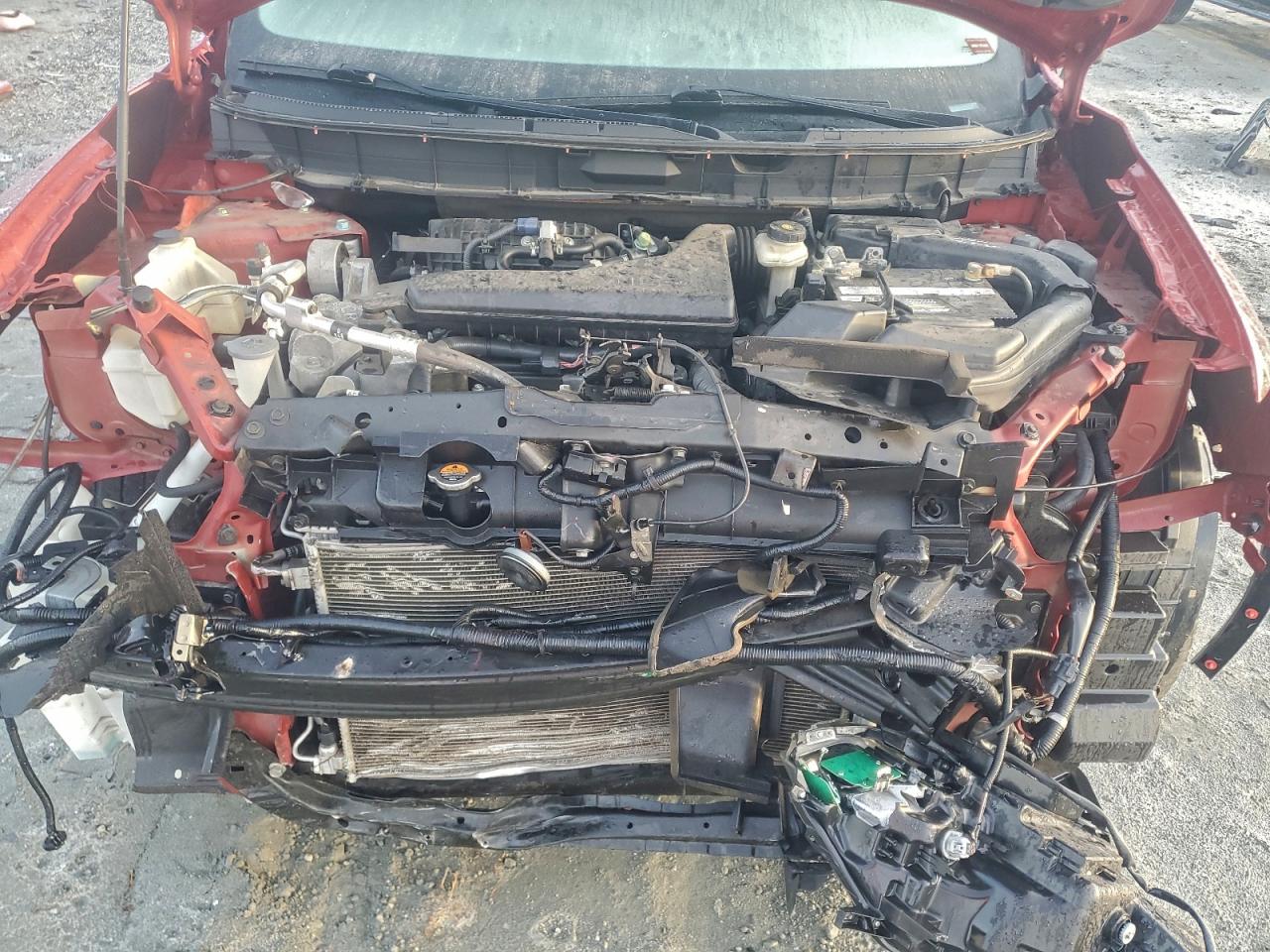 Nissan Rogue S Image 4