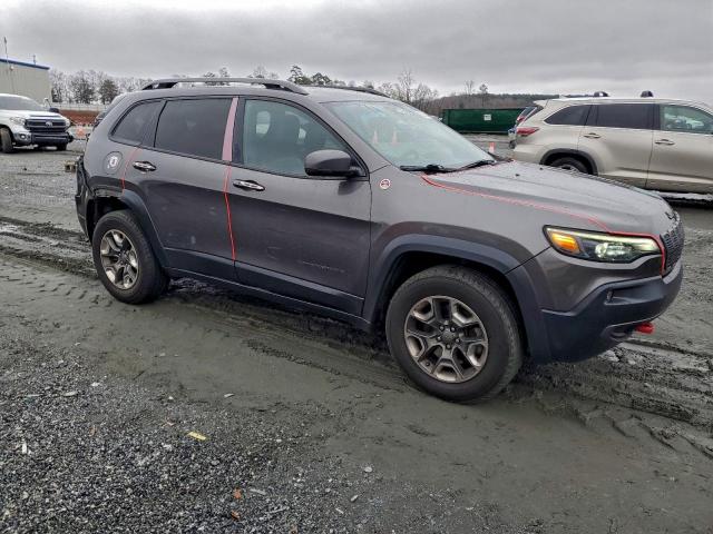 Jeep Cherokee Trailhawk Image 12