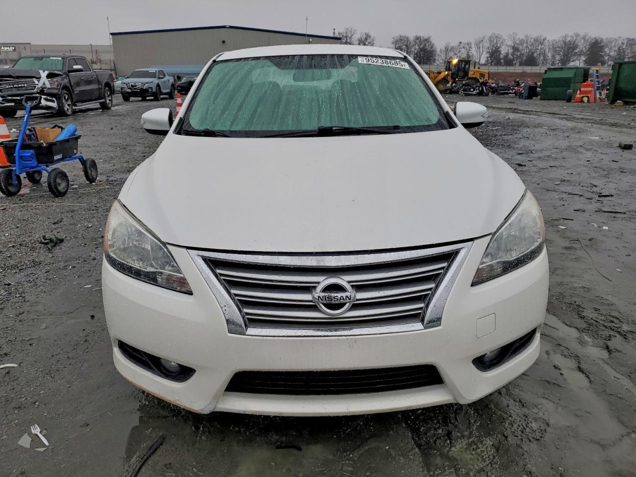 Nissan Sentra S Image 4