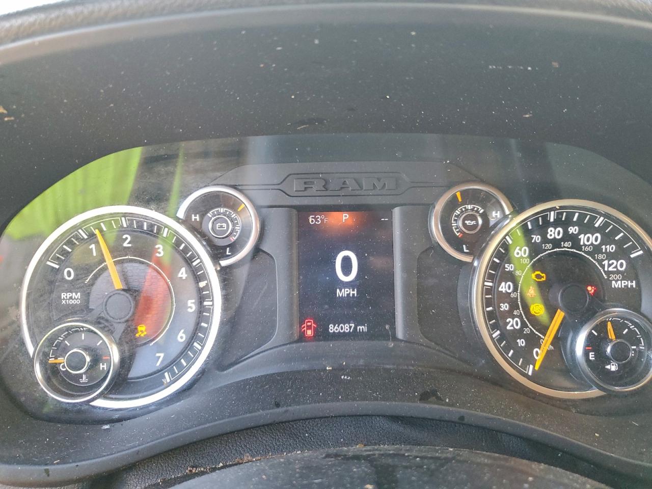 Ram 2500 Tradesman Image 4