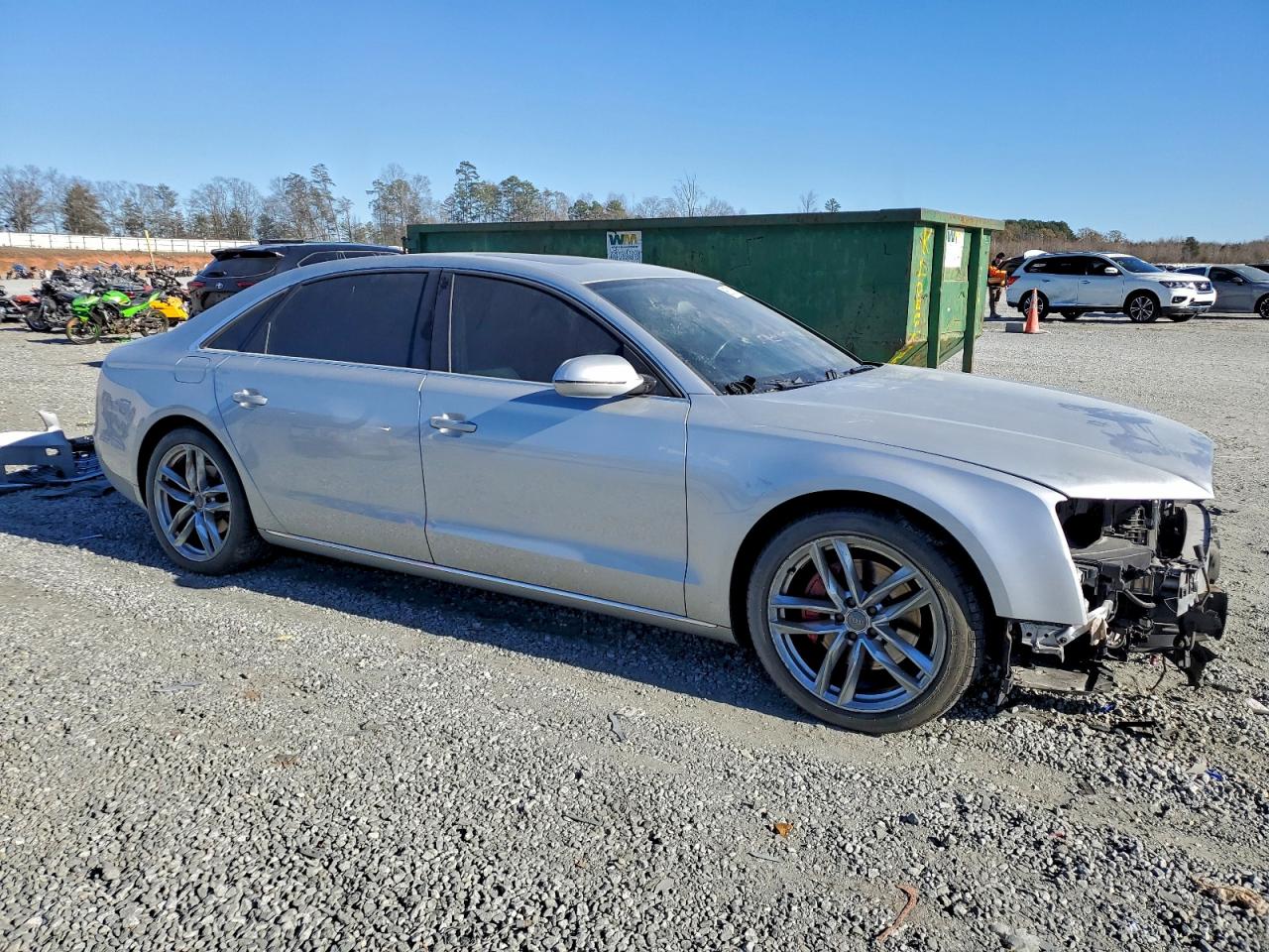 Audi A8 L Quattro Image 11