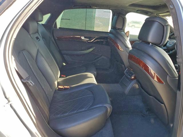 Audi A8 L Quattro Image 8