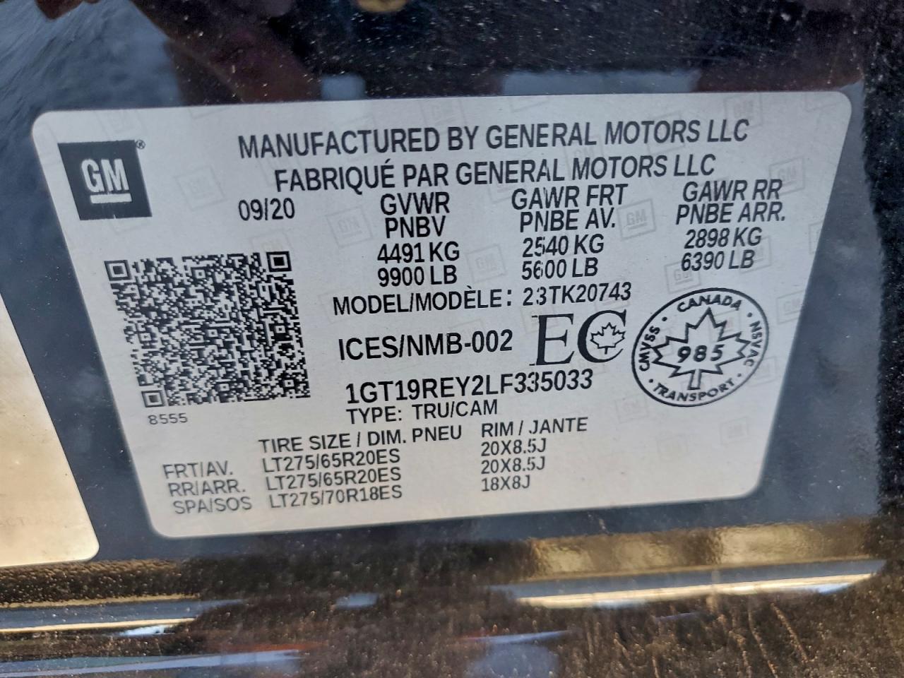 GMC Sierra K2500 Denali Image 10