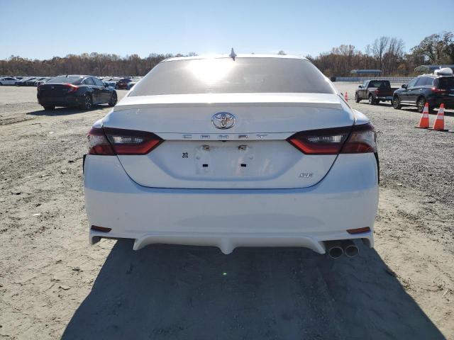 Toyota Camry Se Night Shade Image 4