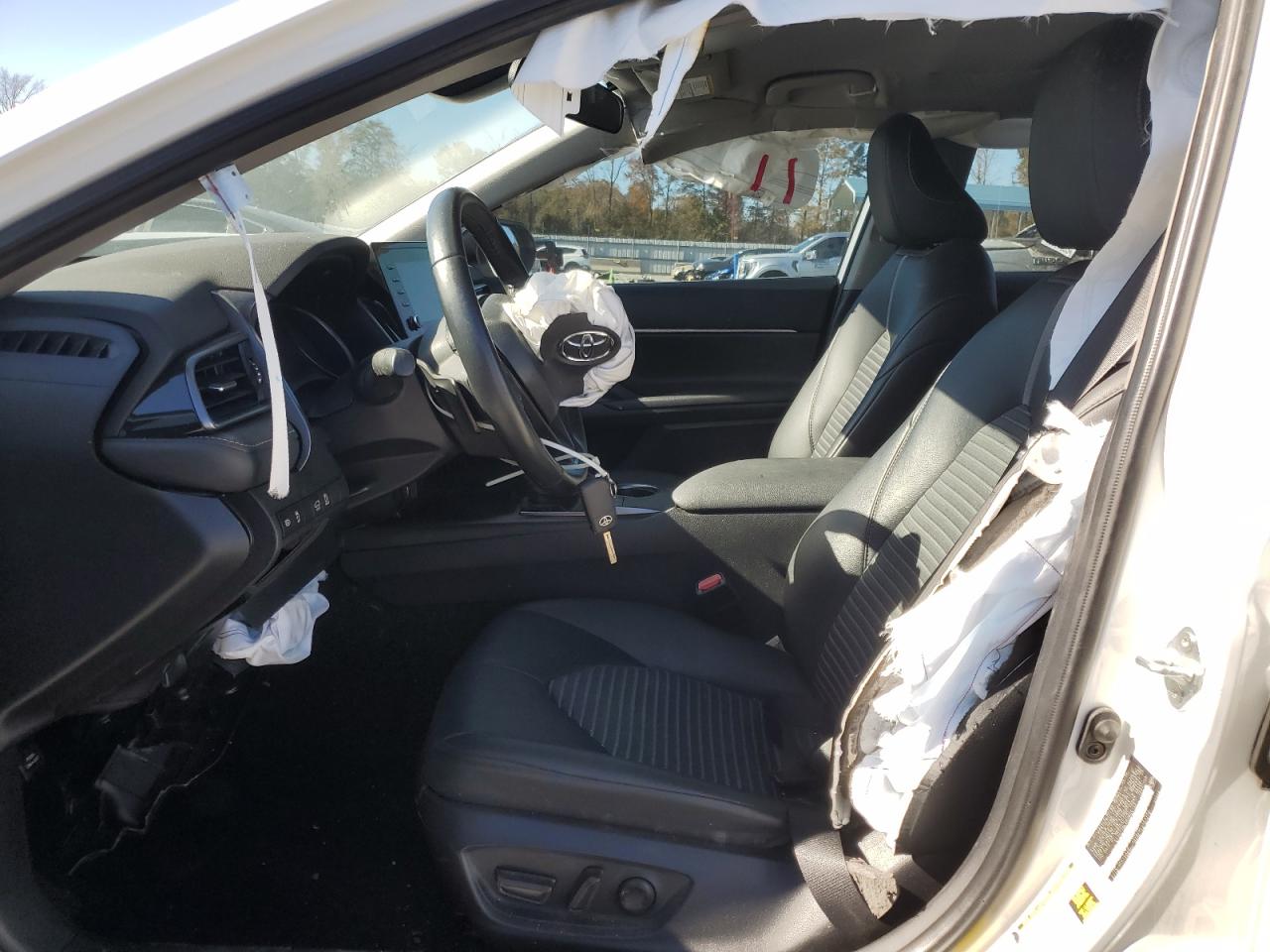 Toyota Camry Se Night Shade Image 6