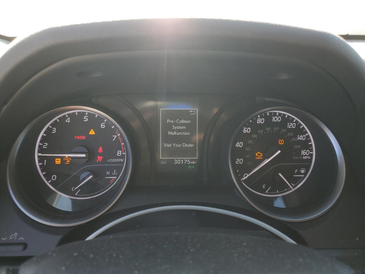 Toyota Camry Se Night Shade Image 5