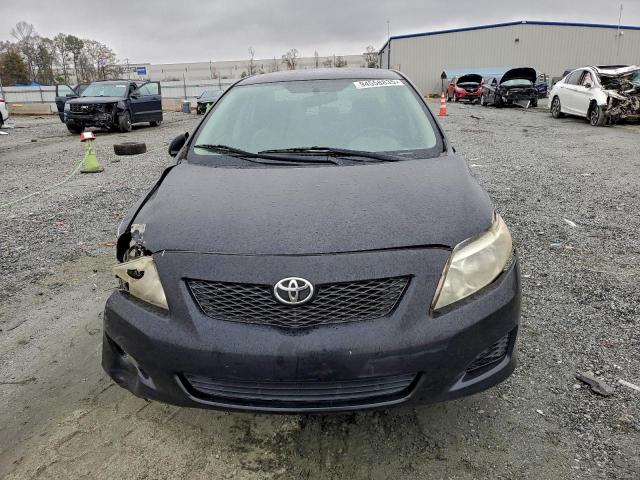 Toyota Corolla Base Image 12