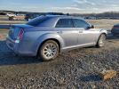 Chrysler 300 Limited Image 3