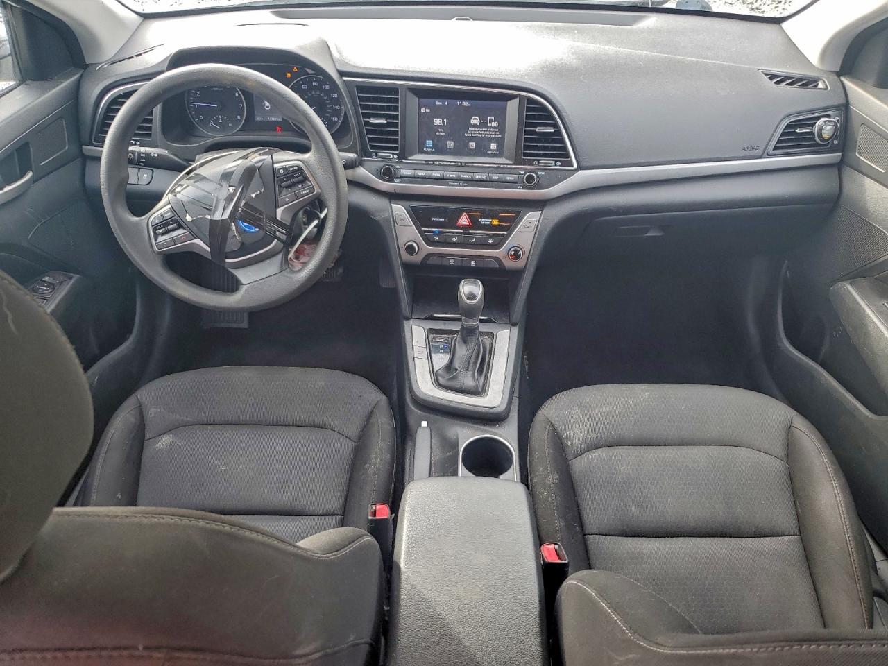 Hyundai ELANTRA Sel Image 4