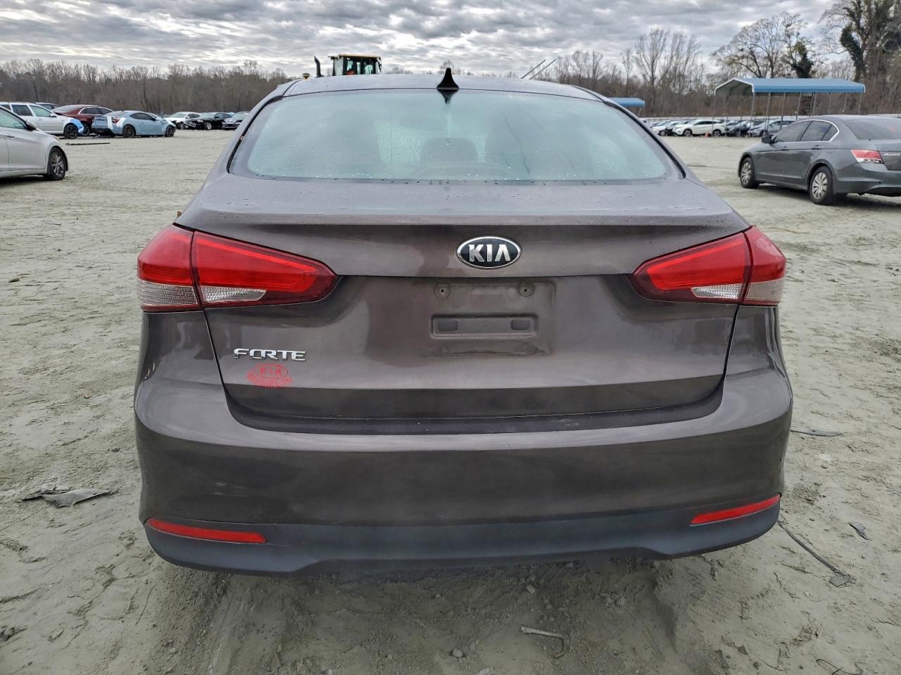 Kia Forte Lx Image 3