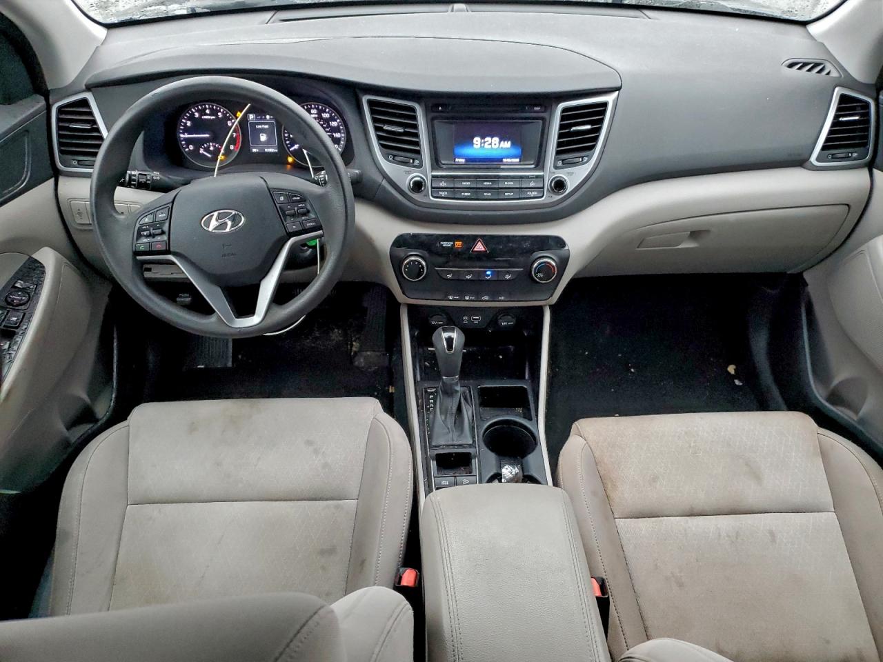 Hyundai TUCSON Limited Image 4