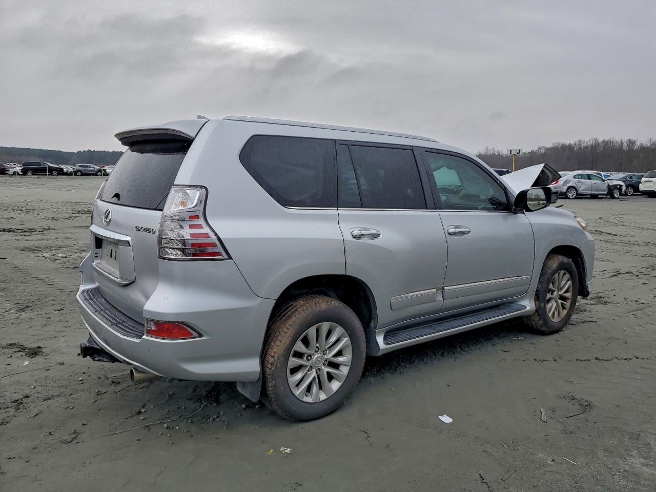 Lexus Gx 460 Image 3