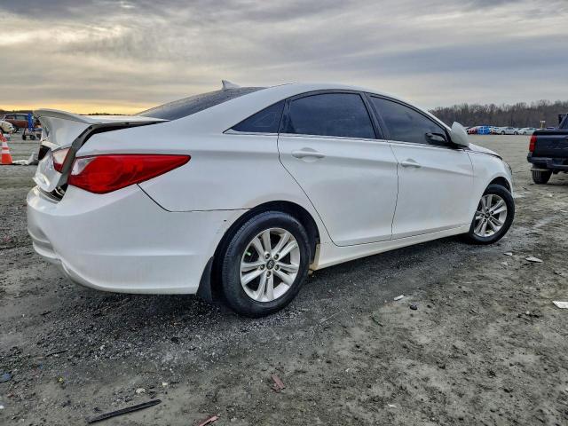 Hyundai SONATA Gls Image 5